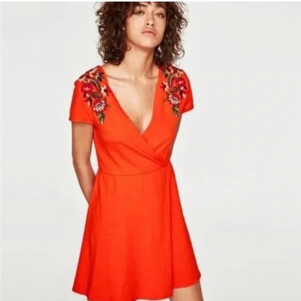 Zara Knit Womens Orange Embroidered Mini Dress Size Large 100% Cotton